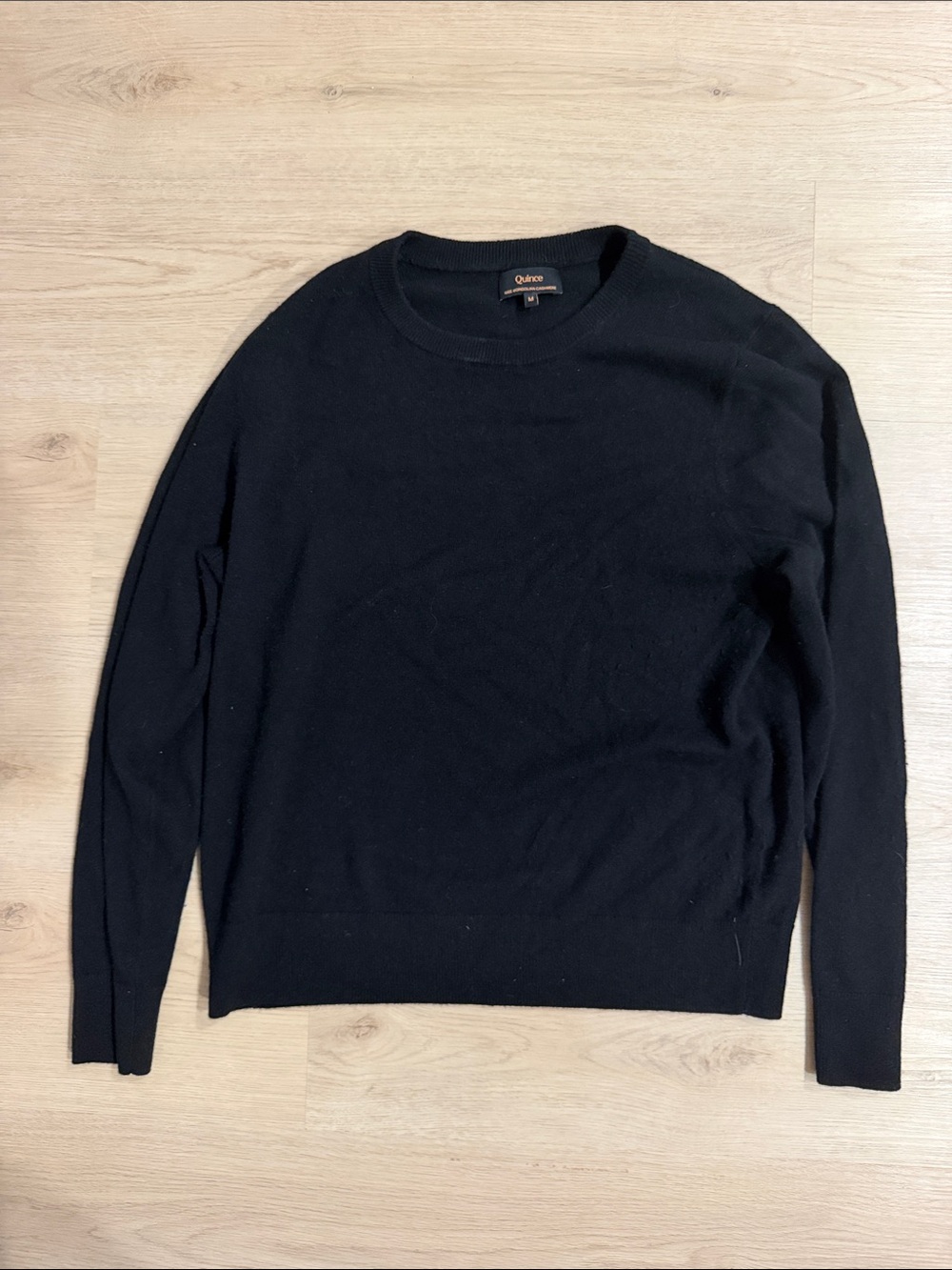 Quince Medium Black Crewneck Sweater